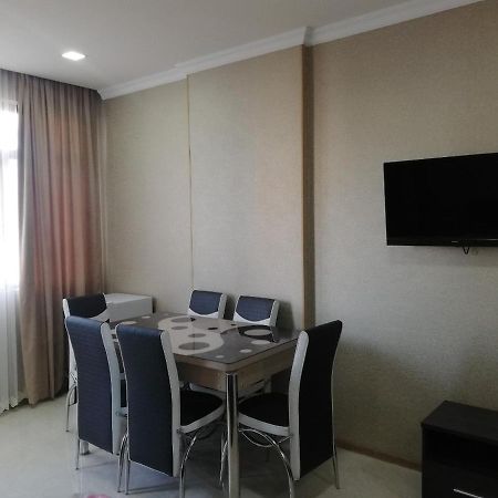 Aqua Batumi Hotel & Apartments ภายนอก รูปภาพ