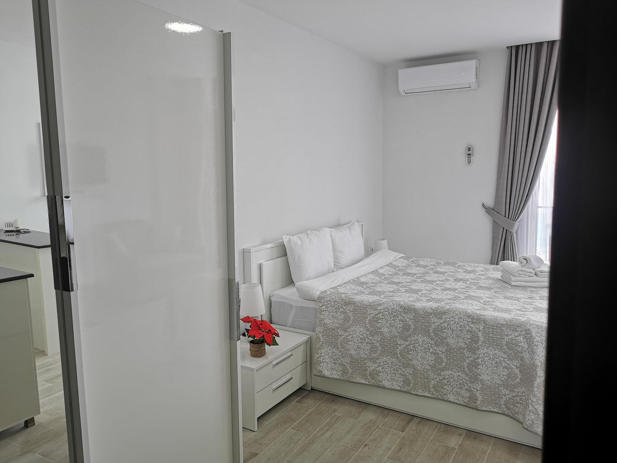 Aqua Batumi Hotel & Apartments ภายนอก รูปภาพ